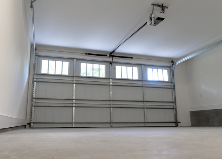 garage door home 780x557